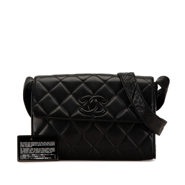 シャネル マトラッセ ココマーク ショルダーバッグ ブラック ラムスキン レディース CHANEL 【中古】