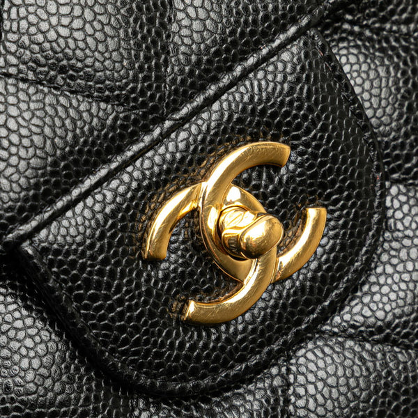シャネル マトラッセ ココマーク ダブルフラップ チェーン ショルダーバッグ ブラック キャビアスキン レディース CHANEL 【中古】