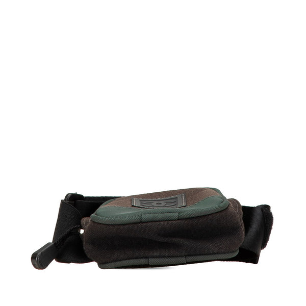 シャネル スポーツライン ココマーク アームポーチ  ブラック グリーン キャンバス レディース CHANEL 【中古】