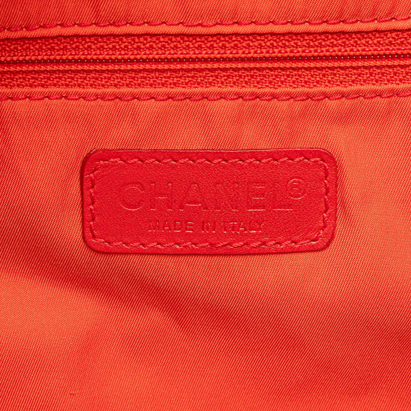 シャネル ニュートラベルライン トートバッグ ショルダーバッグ 2WAY A15973 レッド ナイロン レザー レディース CHANEL 【中古】