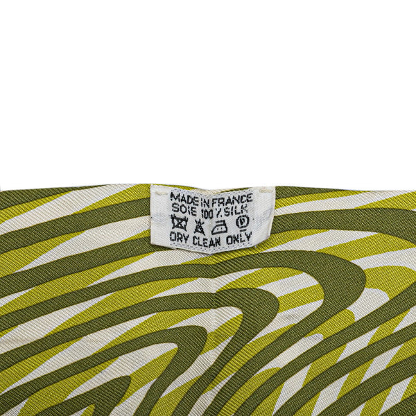 エルメス ツイリー ONDE DE CHIC 洗練の波 スカーフ グリーン シルク レディース HERMES 【中古】