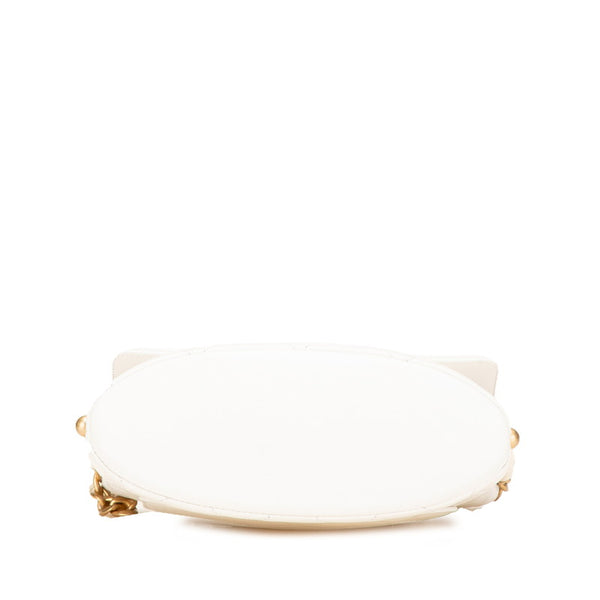シャネル マトラッセ ココマーク チェーン ショルダーバッグ ホワイト レザー フェイクパール レディース CHANEL 【中古】