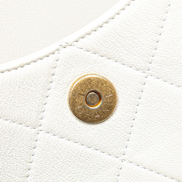 シャネル マトラッセ ココマーク チェーン ショルダーバッグ ホワイト レザー フェイクパール レディース CHANEL 【中古】