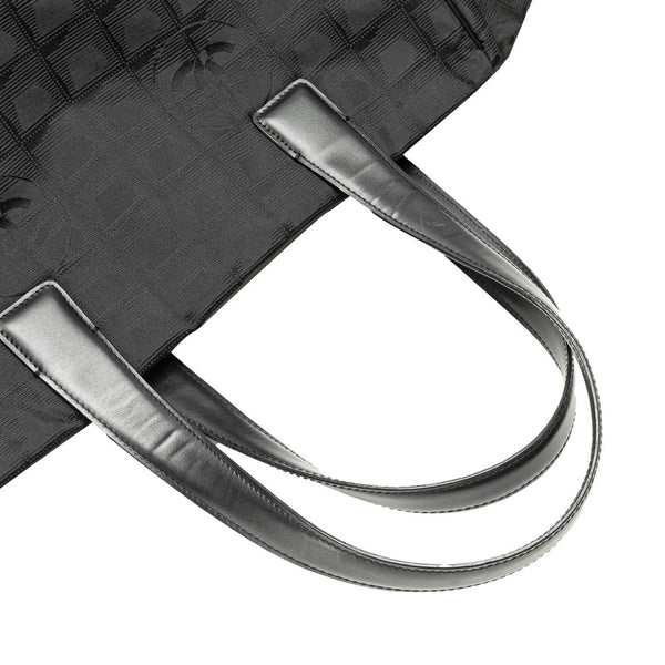 シャネル ニュートラベルラインMM ココマーク トートバッグ ショルダーバッグ ブラック ナイロン レザー レディース CHANEL 【中古】