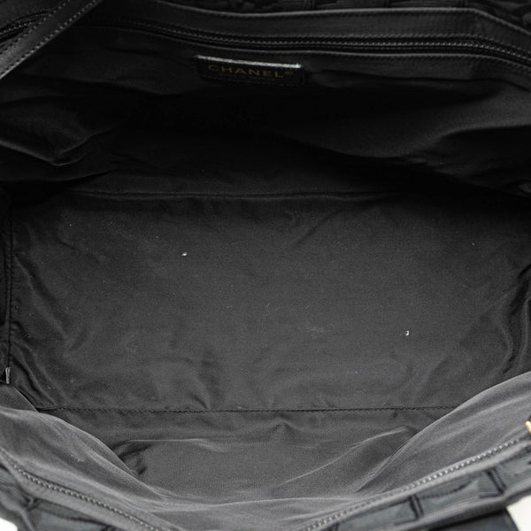 シャネル ニュートラベルラインMM ココマーク トートバッグ ショルダーバッグ ブラック ナイロン レザー レディース CHANEL 【中古】