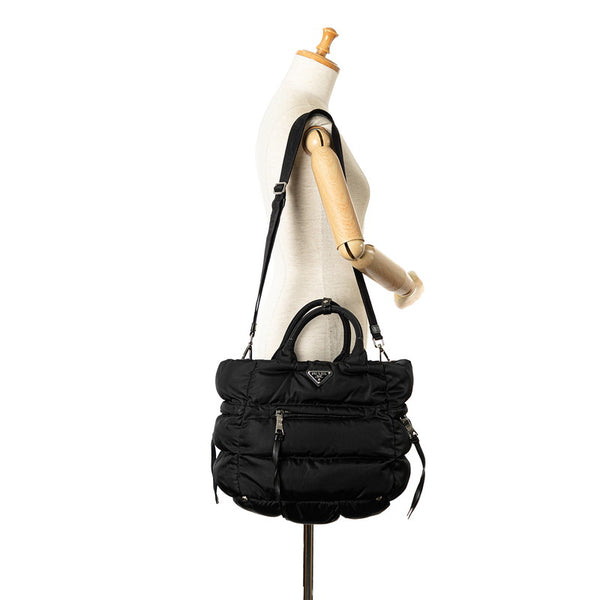 プラダ 三角ロゴプレート ボンバー トートバッグ ショルダーバッグ 2WAY ブラック ナイロン レザー レディース PRADA 【中古】