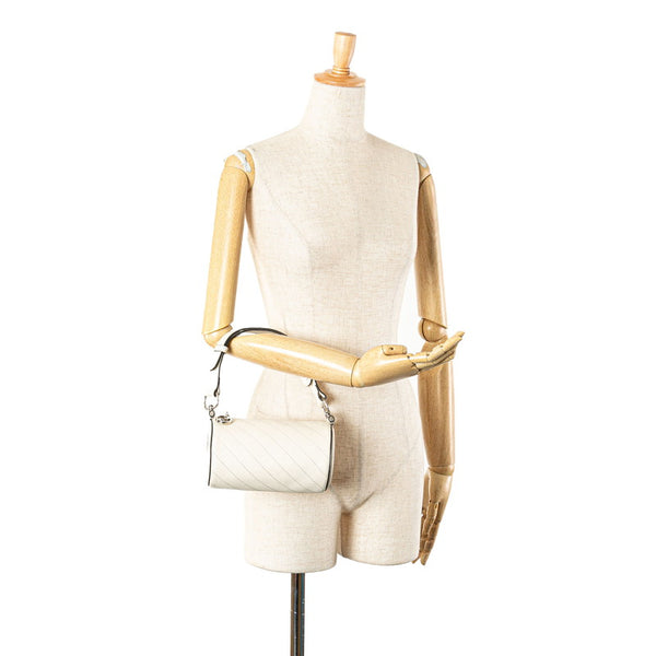 グッチ ブロンディ ショルダーバッグ 760170 ホワイト レザー レディース GUCCI 【中古】