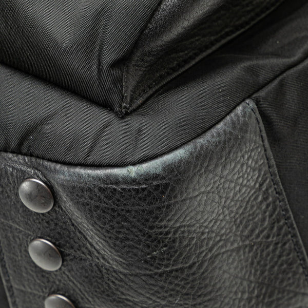 プラダ スタッズ 斜め掛け ショルダーバッグ ブラック ナイロン レザー レディース PRADA 【中古】