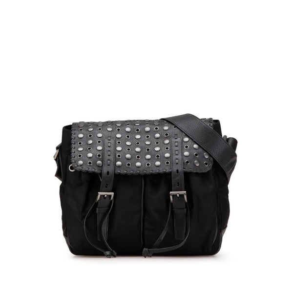 プラダ スタッズ 斜め掛け ショルダーバッグ ブラック ナイロン レザー レディース PRADA 【中古】