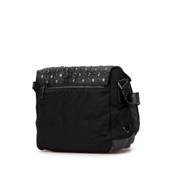 プラダ スタッズ 斜め掛け ショルダーバッグ ブラック ナイロン レザー レディース PRADA 【中古】