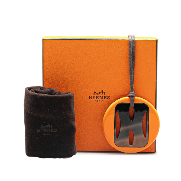 エルメス トンキン ネックレス オレンジ ブラウン バッファローホーン ラッカー レディース HERMES 【中古】