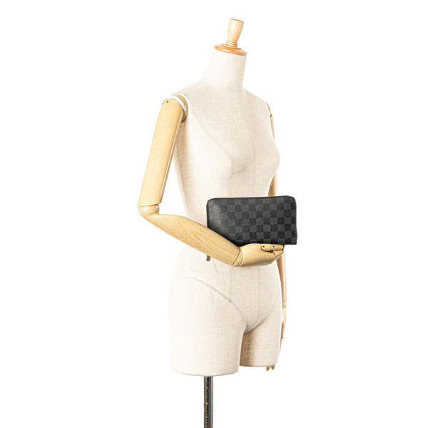 ルイ ヴィトン ダミエ グラフィット ジッピー オーガナイザー ラウンドファスナー 長財布 N63077 グレー ブラック PVC レザー メンズ LOUIS VUITTON 【中古】