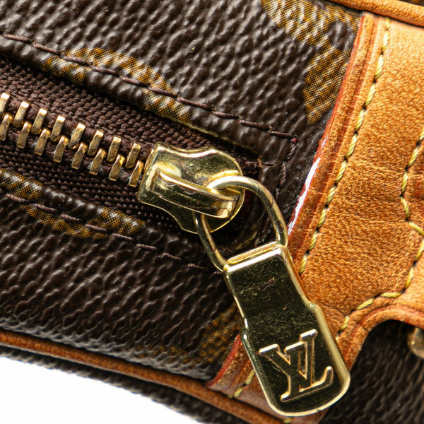 ルイ ヴィトン モノグラム トゥルース ワピティ ポーチ M58030 ブラウン PVC レザー レディース LOUIS VUITTON 【中古】