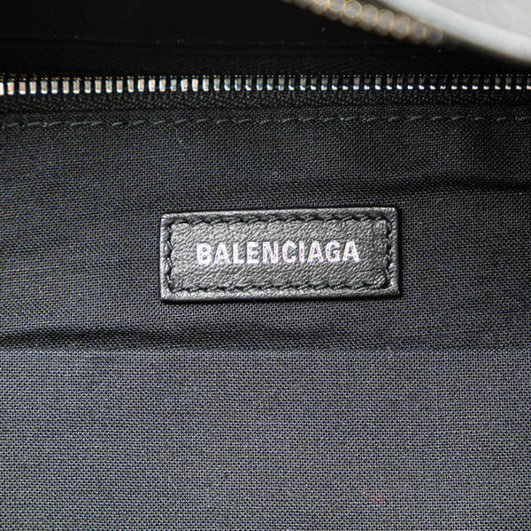 バレンシアガ エブリディ ロゴ リュック バックパック 552374 ブラック レザー レディース BALENCIAGA 【中古】