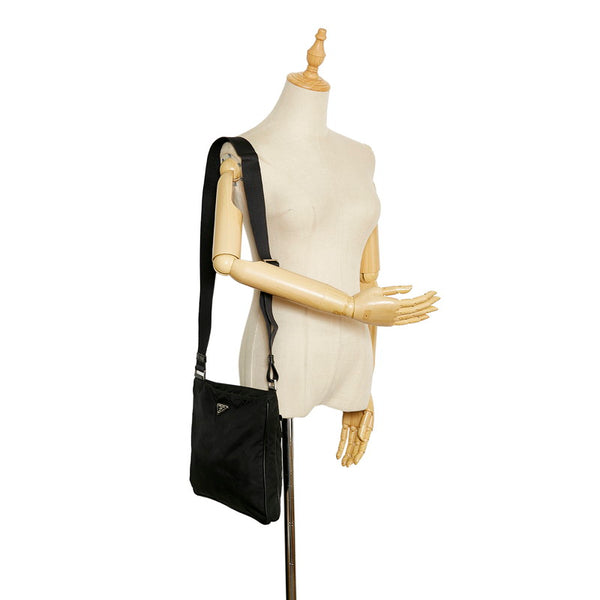 プラダ 斜め掛け ショルダーバッグ  ブラック ナイロン レディース PRADA 【中古】
