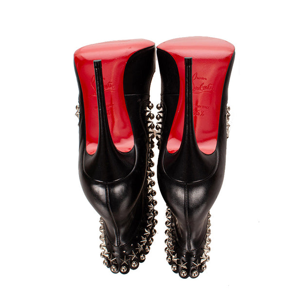 クリスチャンルブタン スタッズ パンプス ブラック レザー レディース Christian Louboutin 【中古】