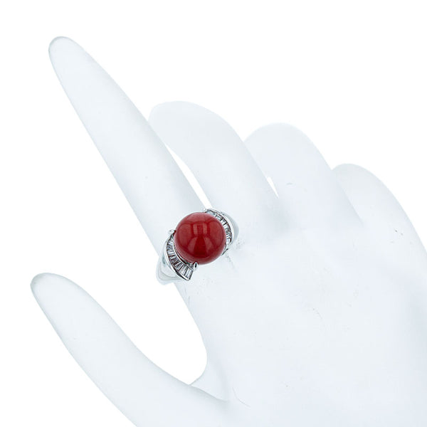 Pt900 プラチナ 赤サンゴ10.7mm ダイヤ0.28ct リング 指輪 レディース 10号 【中古】