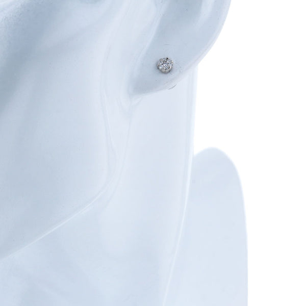 Pt900 プラチナ ダイヤ0.20ct フラワーモチーフ ピアス レディース 【中古】