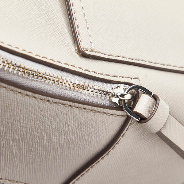 ケイトスペード リュック バックパック WKRU5984 グレー レザー レディース Kate Spade 【中古】