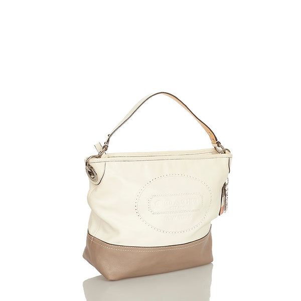 コーチ ハンプトンズ 斜め掛け ショルダーバッグ 19393 アイボリー レザー レディース COACH 【中古】