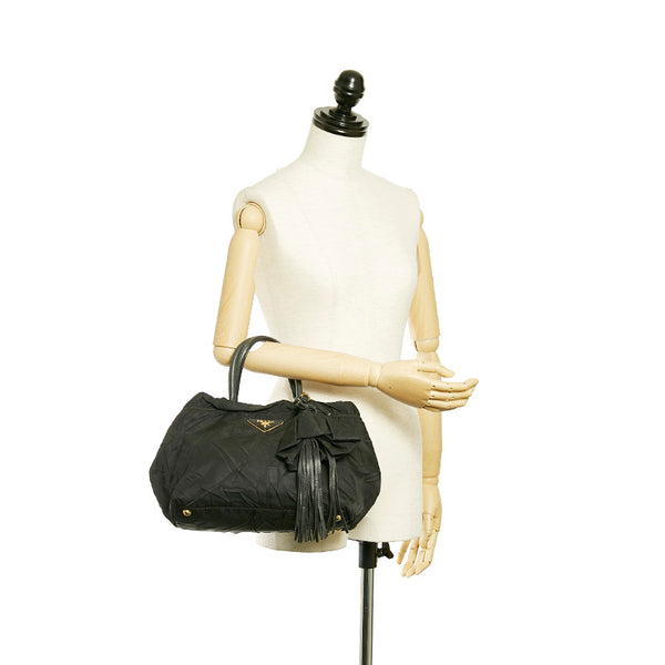 プラダ タッセル ブラック ナイロン レザー ハンドバッグ レディース PRADA 【中古】