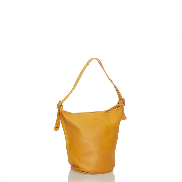 コーチ イエロー レザー ショルダーバッグ レディース COACH 【中古】