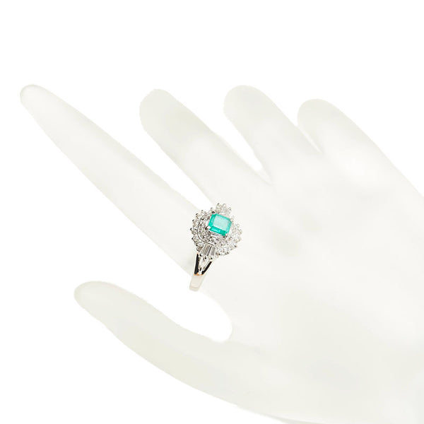 Pt850 プラチナ エメラルド0.64ct ダイヤ0.60ct リング 指輪 レディース 15号 【中古】