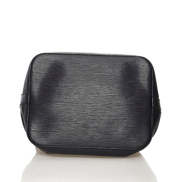 ルイ ヴィトン エピ プチ ノエ ワンショルダーバッグ M59012 ブラック レザー レディース LOUIS VUITTON 【中古】