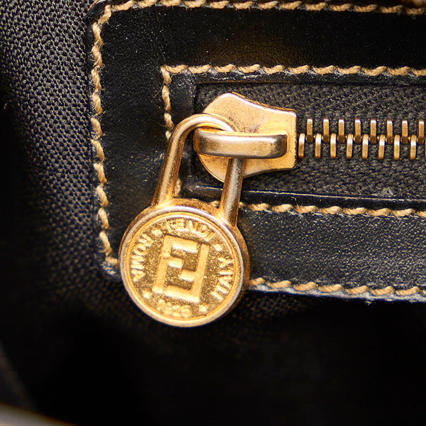 フェンディ ペカン カーキ ブラック PVC レザー ハンドバッグ レディース FENDI 【中古】