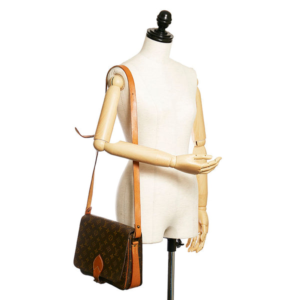 ルイ ヴィトン モノグラム カルトシエール26 斜め掛け ショルダーバッグ  M51252 ブラウン PVC レザー レディース LOUIS VUITTON 【中古】