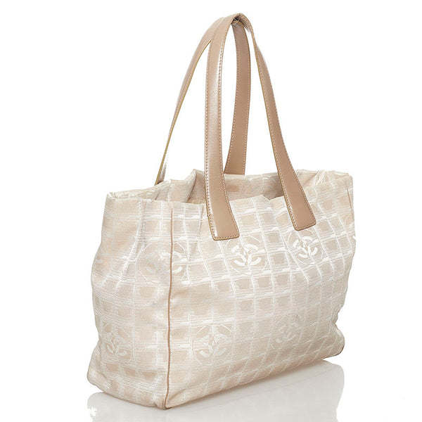 シャネル ニュートラベル トートバッグ ハンドバッグ ベージュ ナイロン レザー レディース CHANEL 【中古】