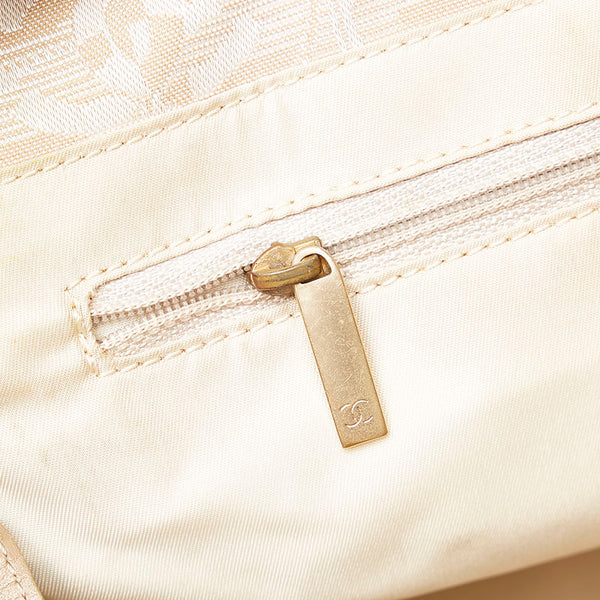 シャネル ニュートラベル トートバッグ ハンドバッグ ベージュ ナイロン レザー レディース CHANEL 【中古】