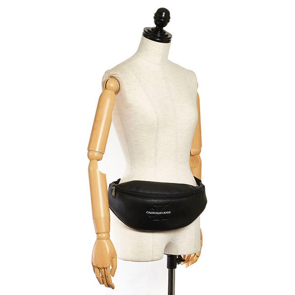 カルバンクラインジーンズ ウエストバッグ ボディバッグ ブラック ポリエステル メンズ Calvin klein Jeans 【中古】