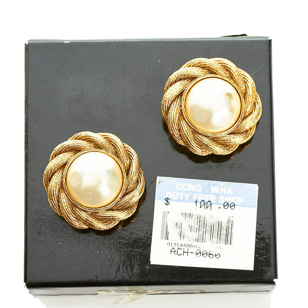 シャネル イヤリング ゴールド メッキ フェイクパール レディース CHANEL 【中古】