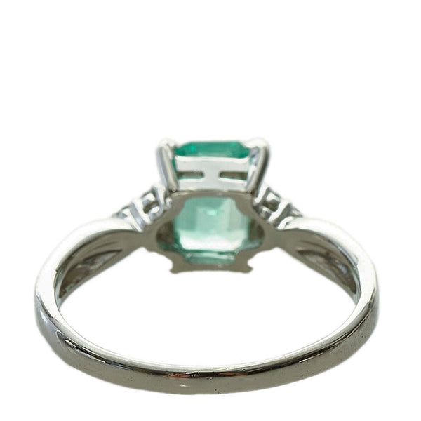 Pt900 プラチナ エメラルド1.05ct ダイヤ0.06ct リング 指輪 レディース 14.5号 【中古】