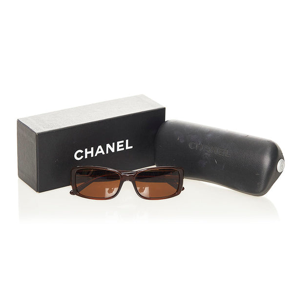 シャネル マトラッセ カメリア ココマーク サングラス ブラウン プラスチック レディース CHANEL 【中古】