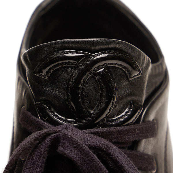 シャネル ココマーク スニーカー ブラック レザー レディース CHANEL 【中古】