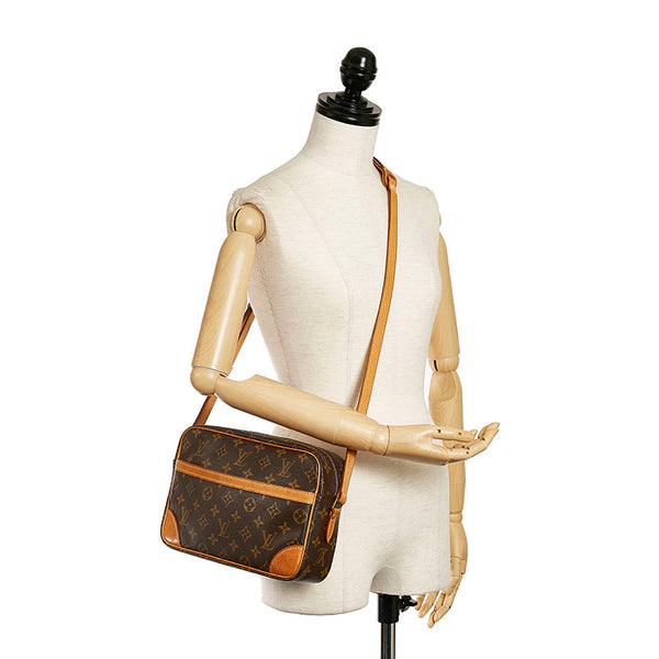 ルイ ヴィトン モノグラム トロカデロ 27 斜め掛け ショルダーバッグ M51274 ブラウン PVC レザー レディース LOUIS VUITTON 【中古】