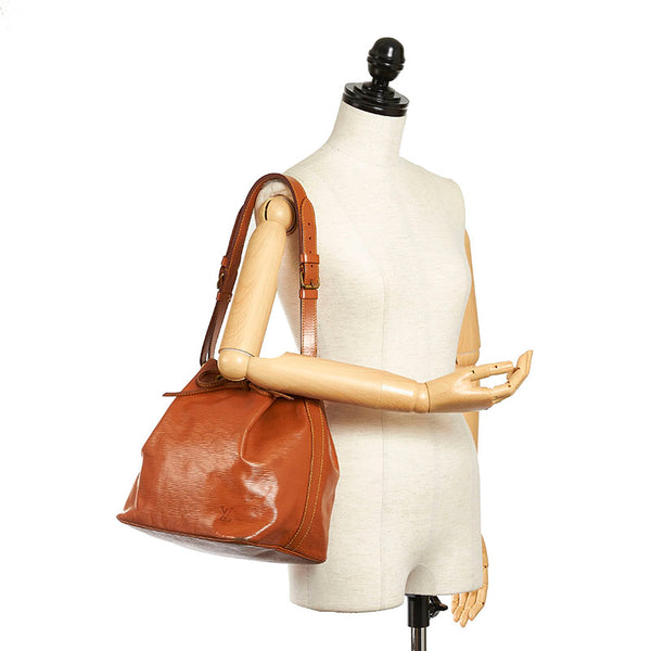 ルイ ヴィトン エピ プチノエ ショルダーバッグ M44103 ケニアブラウン レザー レディース LOUIS VUITTON 【中古】