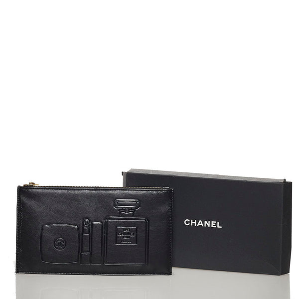 シャネル ノベルティー ポーチ ブラック レザー レディース CHANEL 【中古】