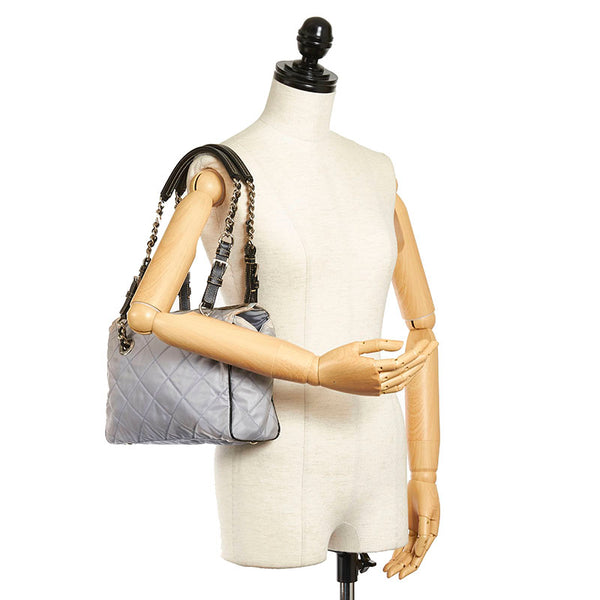 プラダ キルティングショルダー ショルダーバッグ BR2236 ライトブルー ブラック ナイロン レザー レディース PRADA 【中古】
