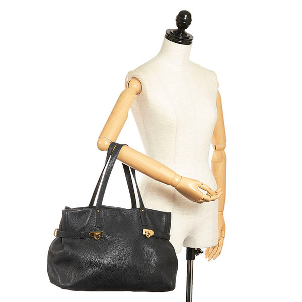サルヴァトーレフェラガモ ガンチーニ トートバッグ GU-21 F074 ブラック レザー レディース Salvatore Ferragamo 【中古】