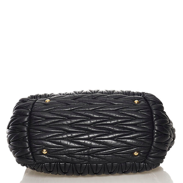ミュウミュウ マテラッセ ハンドバッグ ブラック レザー レディース MIUMIU 【中古】