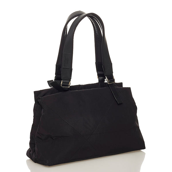 サルヴァトーレフェラガモ スポーツ ハンドバッグ AU-21 9771 ブラック ナイロン レザー レディース Salvatore Ferragamo 【中古】