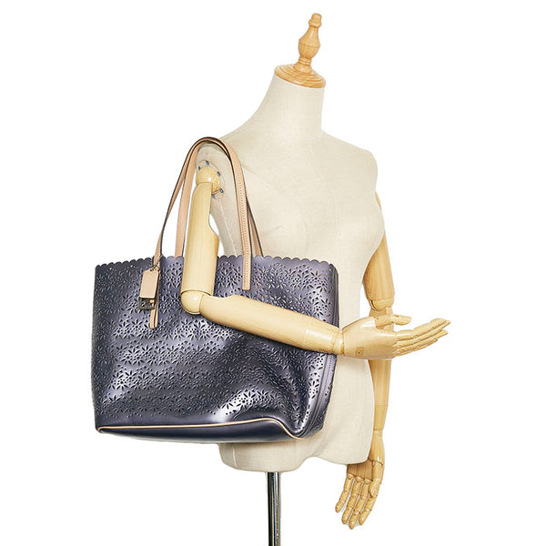 コーチ パンチング トートバッグ ショルダーバッグ グレー シルバー レザー PVC レディース COACH 【中古】