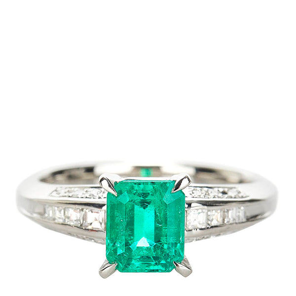 Pt900 プラチナ エメラルド1.38ct ダイヤ0.23ct リング 指輪 レディース 12号 【中古】