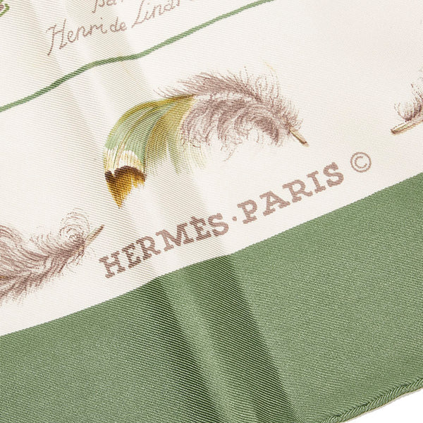 エルメス カレ90 PLUMES par Henri de Linares スカーフ アイボリー グリーン シルク レディース HERMES 【中古】