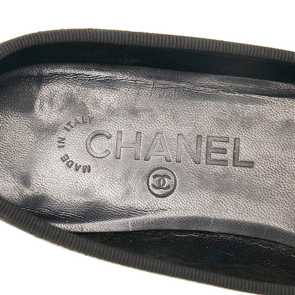 シャネル カンボンライン フラットシューズ ブラック ホワイト レザー レディース CHANEL 【中古】
