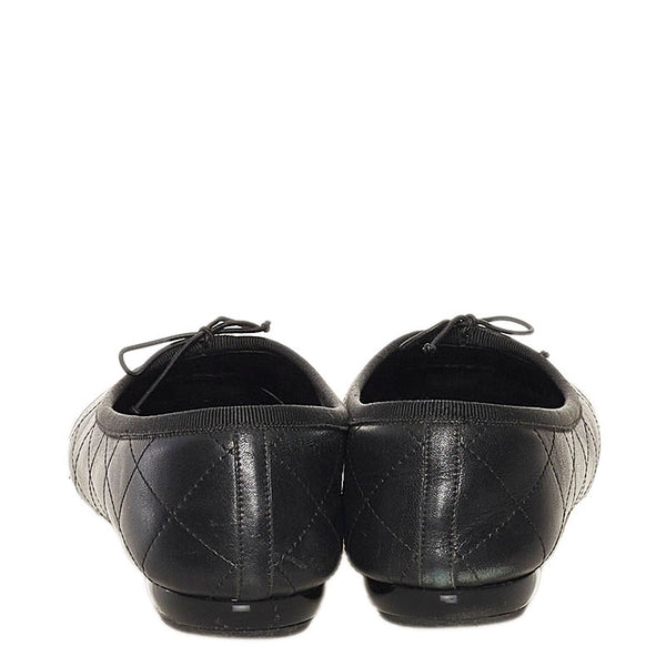 シャネル カンボンライン フラットシューズ ブラック ホワイト レザー レディース CHANEL 【中古】