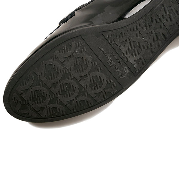 サルヴァトーレフェラガモ ガンチーニ ローファー ブラック シルバー エナメル レディース Salvatore Ferragamo 【中古】